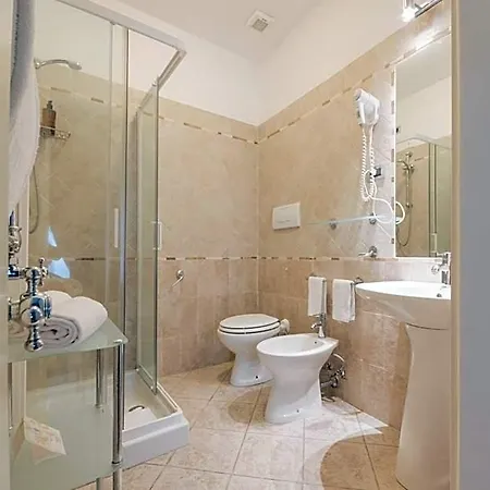 Poggio Regillo 3* Frascati