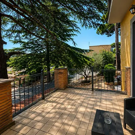 Poggio Regillo Hotel 3*